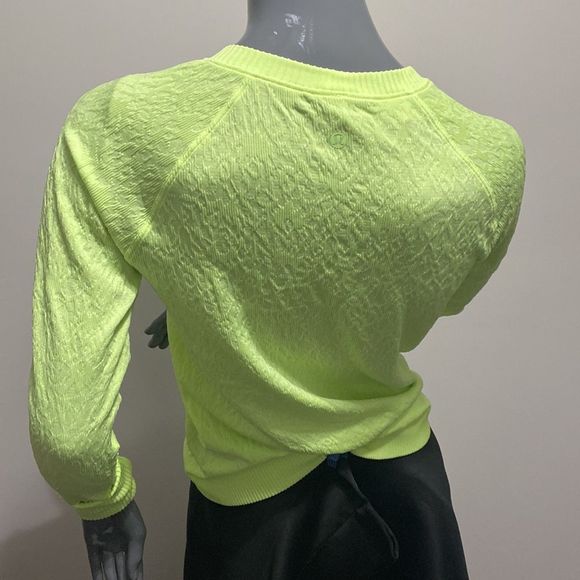 Lululemon Swiftly Tech LS 2.0 Race Highlight Yellow - Picture 4 of 6